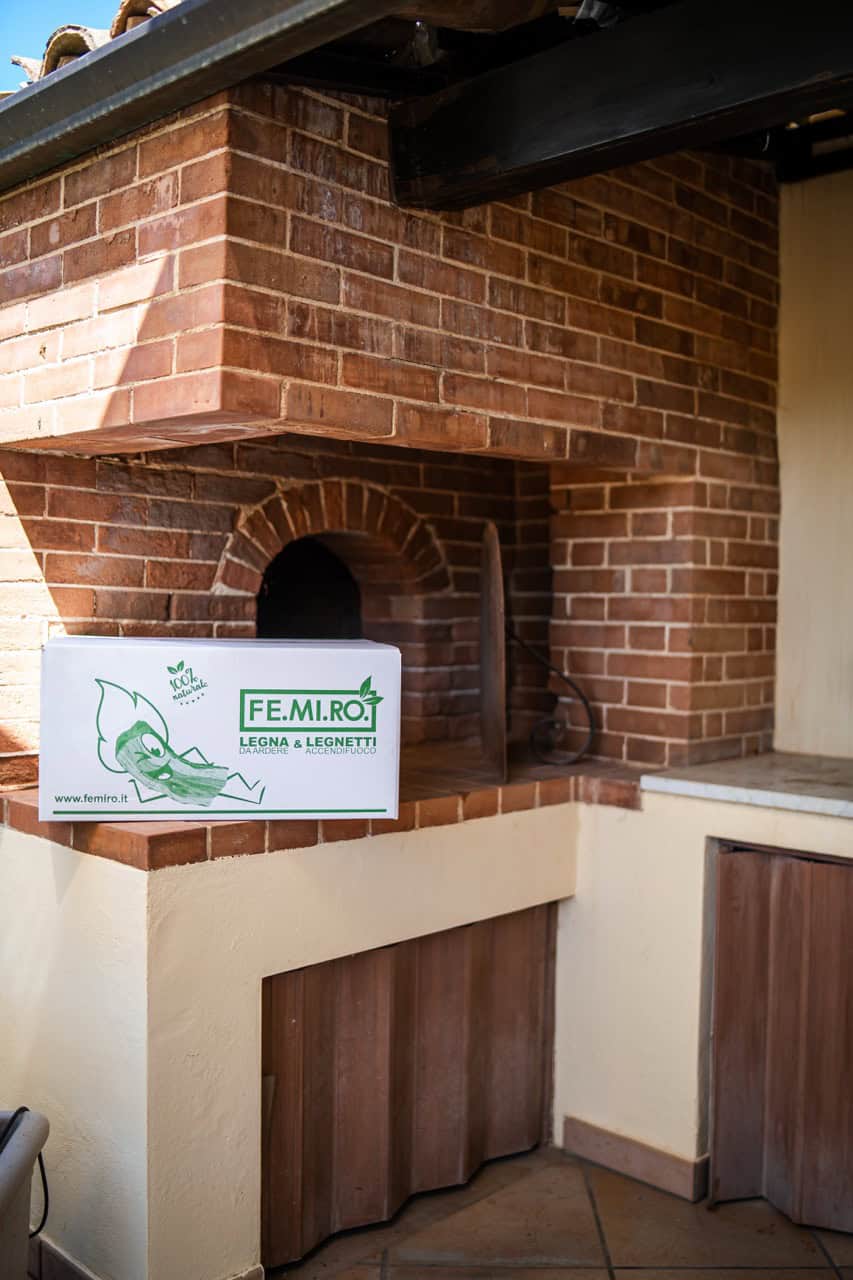 BIG MATT - Legnetti Accendi Fuoco Faggio/Abete in scatole da 20 kg - SU BANCALE - immagine 9