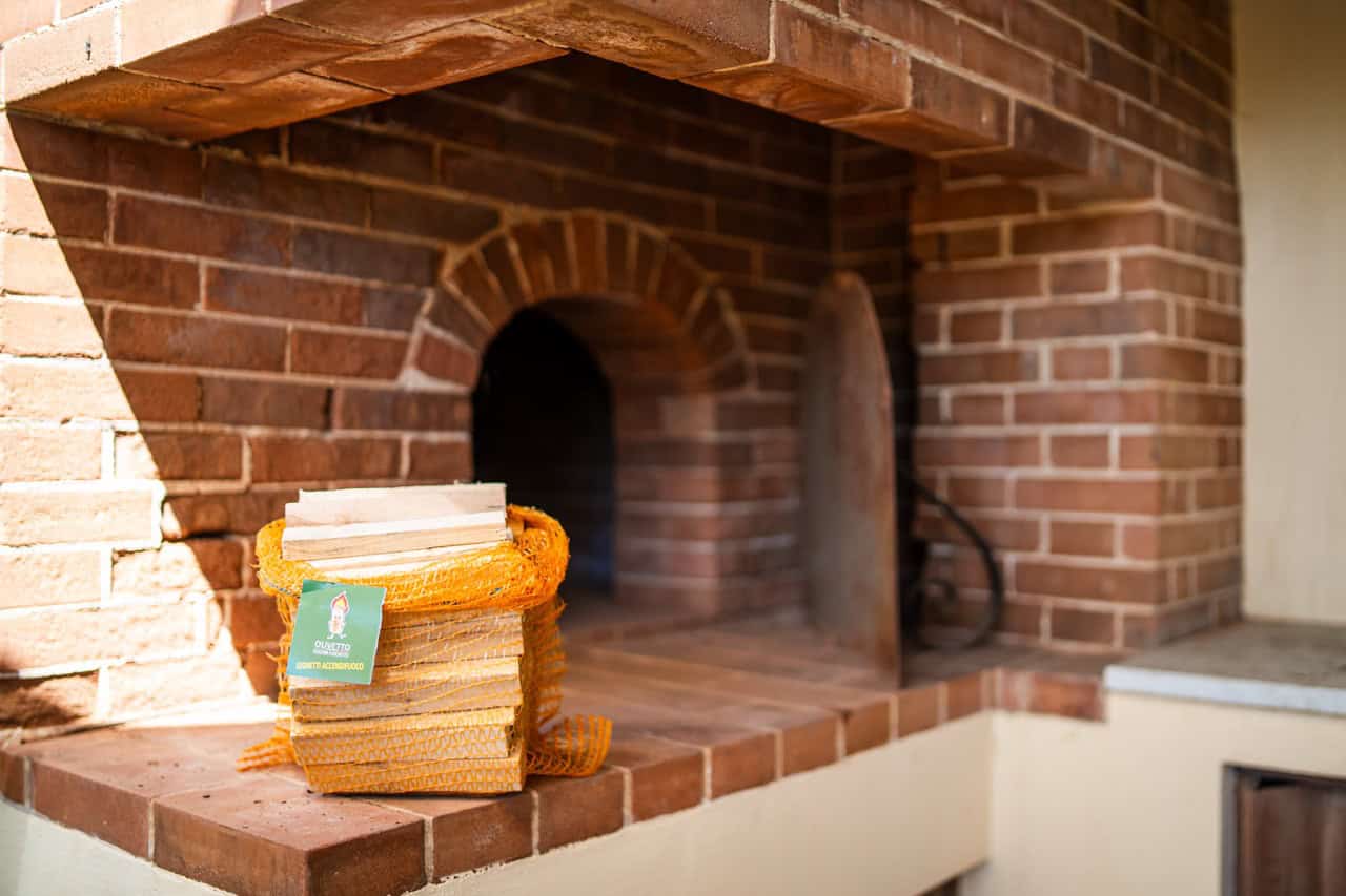 FEMIRO - Legnetti Accendifuoco Misti Faggio/Abete in Sacchetto Raschel 3,5 kg - Economici, Pratici e Ideali per Camino, Stufa, Forno e Barbecue. Confezioni da 3,5 a 420 kg. - immagine 3